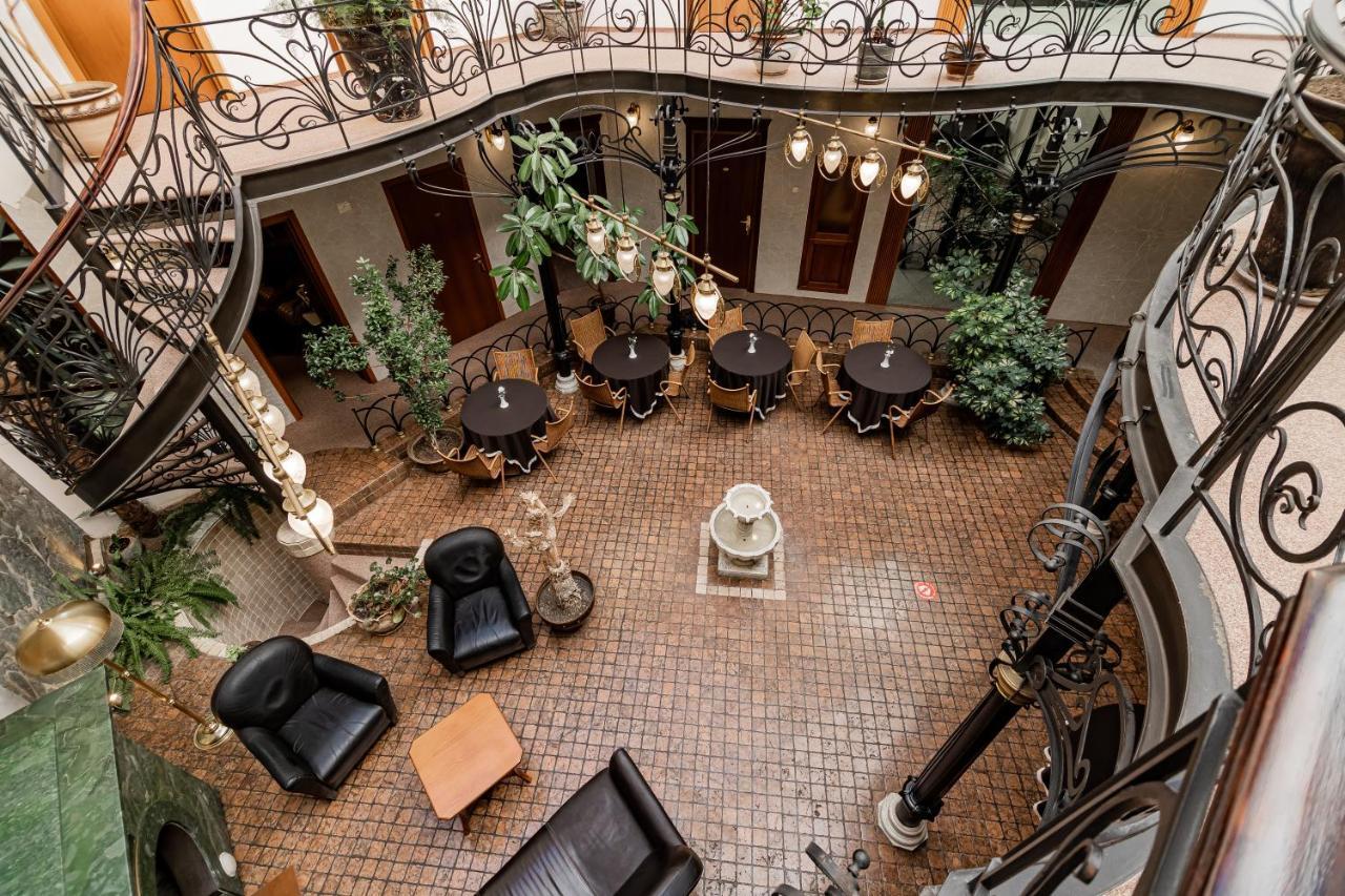 Boutique Hotel Villa Mtiebi Tbilissi Extérieur photo